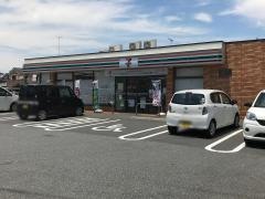 セブンイレブン 上尾向山店