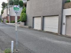 「一丁目児童公園」バス停留所