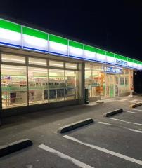 ファミリーマート　北条下難波店