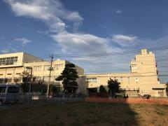 川口市立戸塚中学校