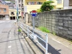 「川上町」バス停留所