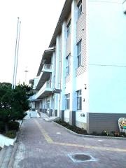 伊里前小学校