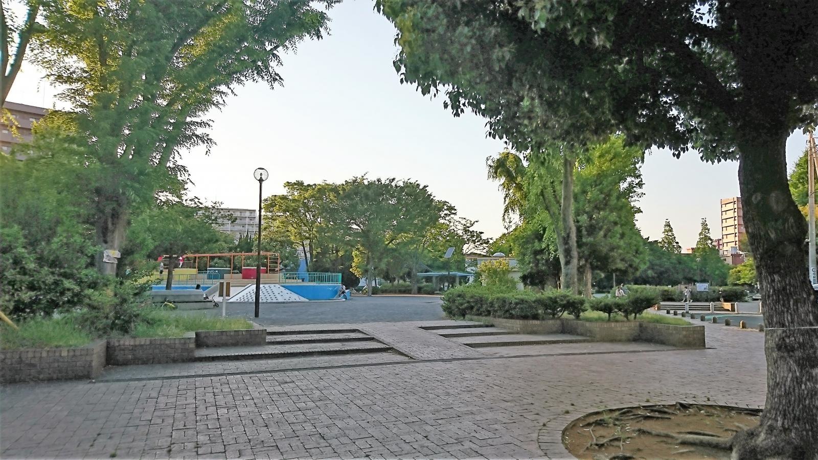 公園全景