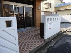 金坂歯科医院