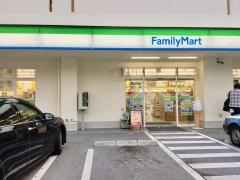 ファミリーマート　那覇与儀二丁目店