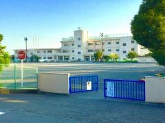 丘小学校