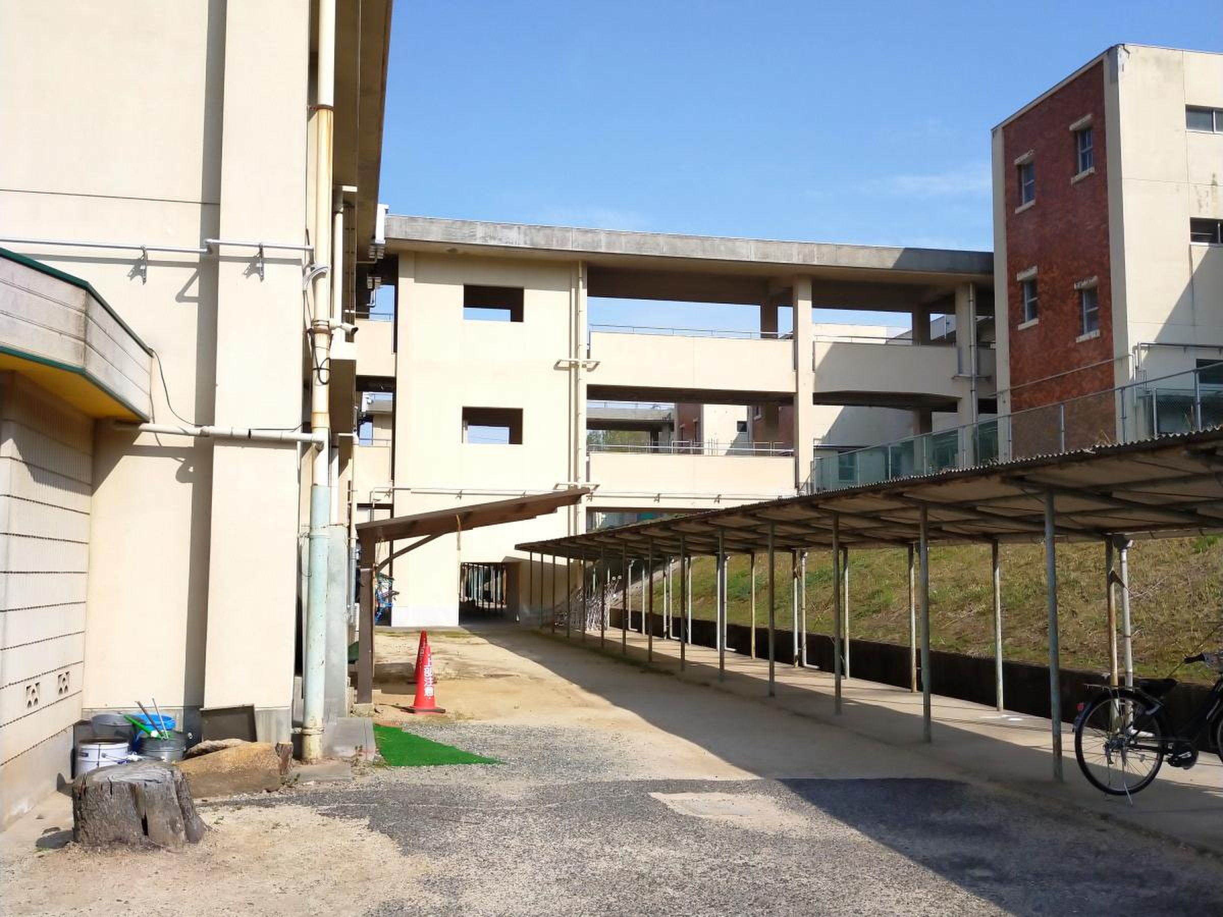 活動歴および当時の関連ビジュアル記録