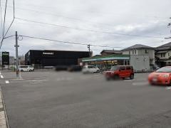 ファミリーマート　岡崎西大友店