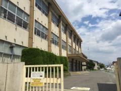 神山小学校