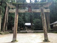 室生龍穴神社