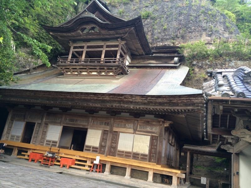 本堂