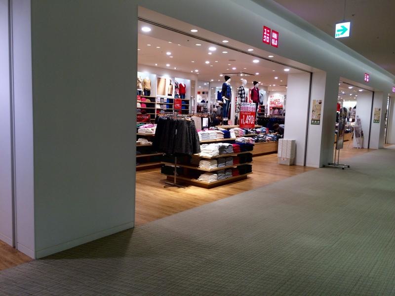 ﾕﾆｸﾛ ﾏｰｸｲｽﾞ静岡店