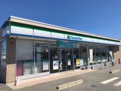 ファミリーマート　津みなみ店