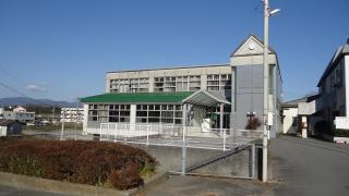 川島図書館