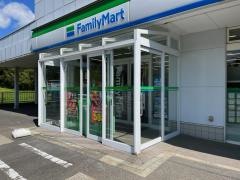 ファミリーマート　本吉はしもと店