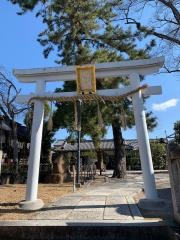 県神社