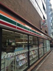 セブンイレブン　神戸中央磯辺通店