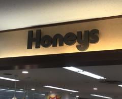 ハニーズ　札幌西岡店