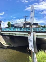 「バザール前」バス停留所