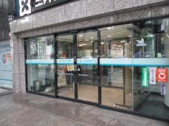 三井住友信託銀行名古屋栄支店