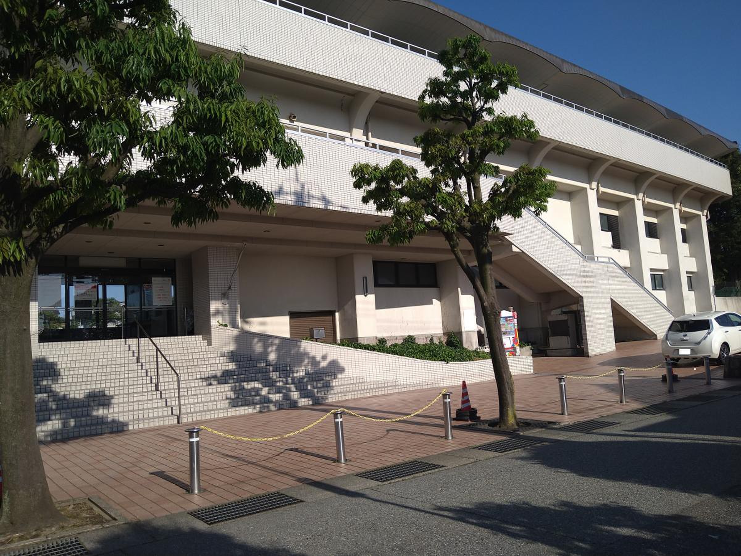 金沢 市営 球技 場