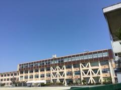 日進市立日進中学校