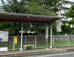 「松葉町二丁目」バス停留所