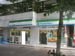 ファミリーマート　久屋通店
