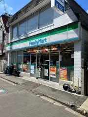 ファミリーマート　井の頭公園口店