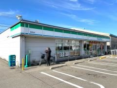 ファミリーマート　西垣生店