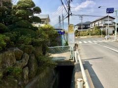 「竹園小学校前」バス停留所