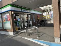 ファミリーマート　三島広小路店