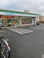ファミリーマート　小平小川西町店