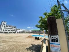 寺西小学校