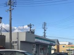 ファミリーマート　飯田アップルロード店