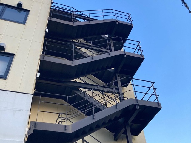 グランレーヴ本郷台 施設外観
