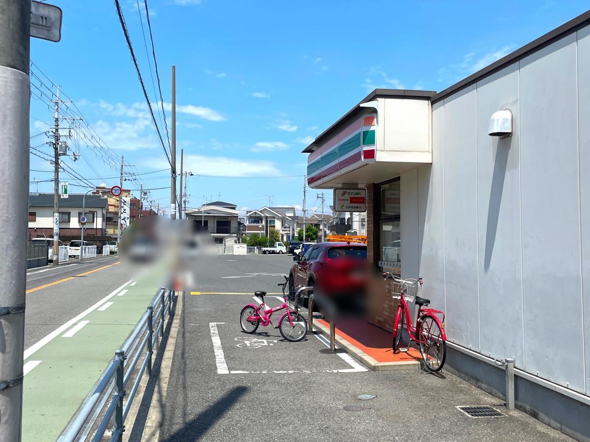 セブンイレブン高石加茂四丁目店