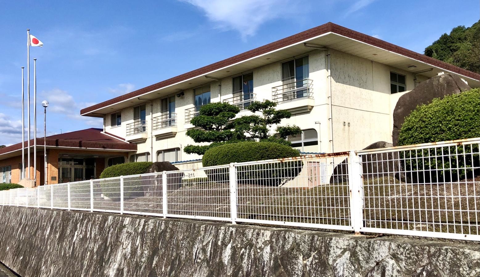 『防府市サイクリングターミナル』