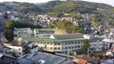長崎市立大浦中学校