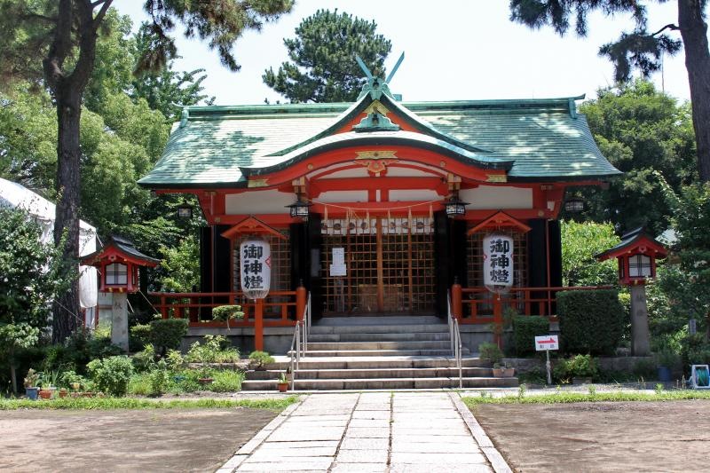 本尊