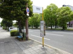 「背戸口四丁目」バス停留所