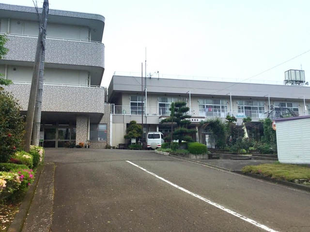 高原荘 施設外観