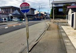「農協前」バス停留所
