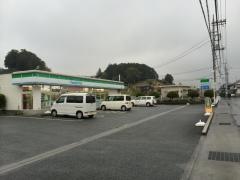 ファミリーマート　大渕久保町店
