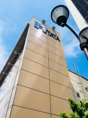 フタタ大波止店