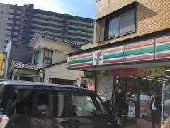 セブンイレブン　沼津本町店