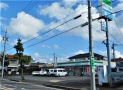ファミリーマート　岡崎向山町店