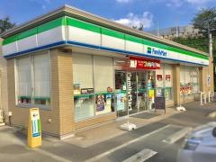 ファミリーマート　大和深見西２４６店