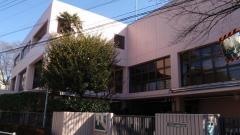 新宿区立北新宿図書館