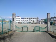 大塚小学校